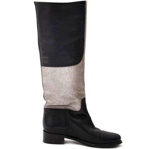 Chanel black and silver leather boots - Picture 3 of 8